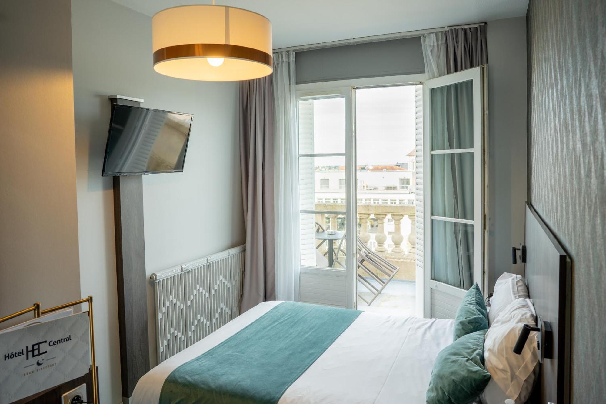 Hotel Central Puvatya Dış mekan fotoğraf