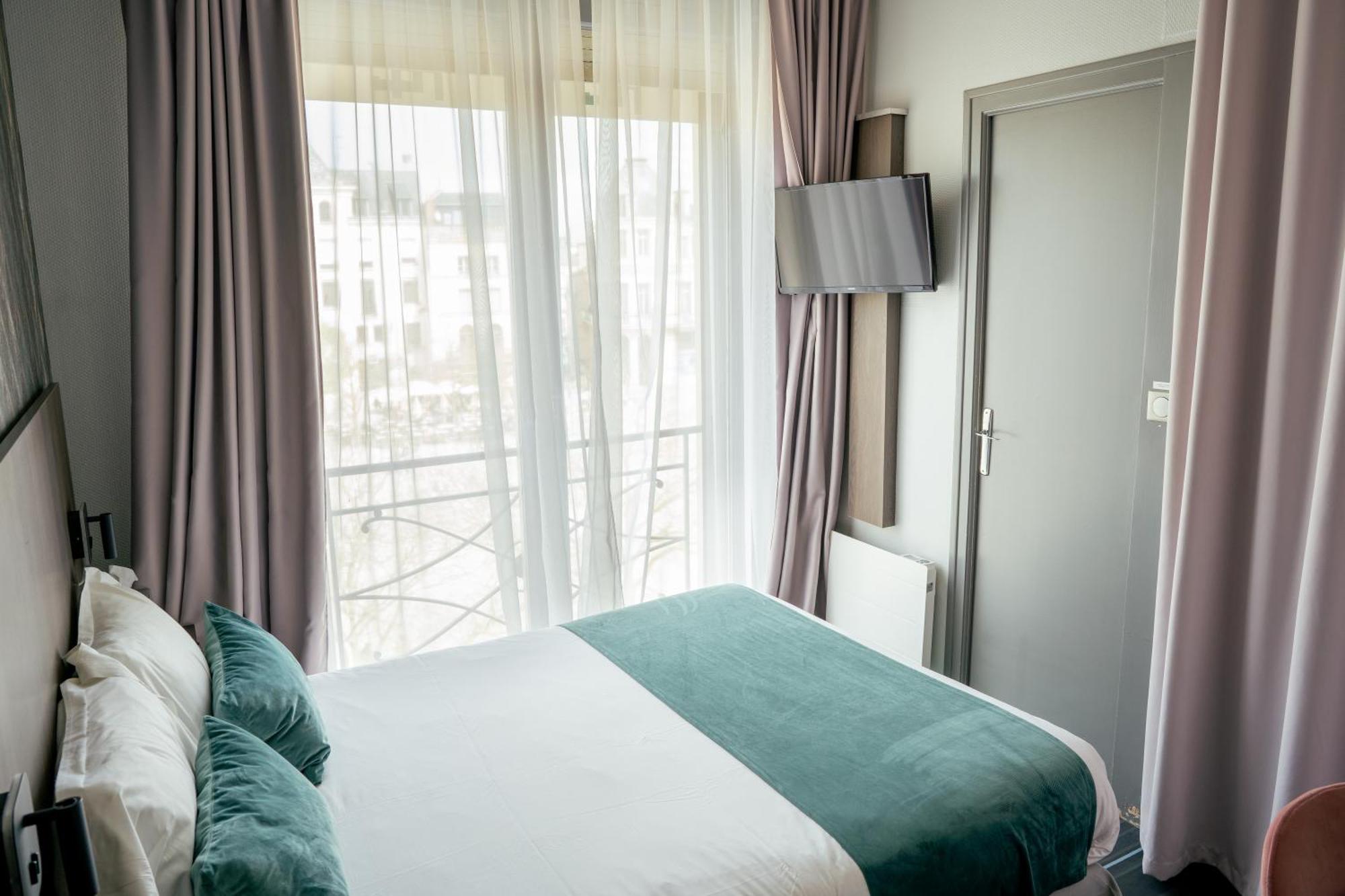 Hotel Central Puvatya Dış mekan fotoğraf